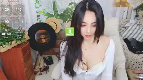 anna6513812 online show from April 7, 3:29 am