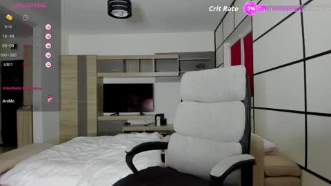 Snapshot of anna___25 chatting on June 4, 6:47 pm Anna online show from June 4, 6:47 pm