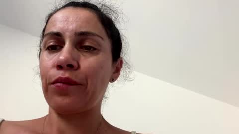 Snapshot of anna___25 chatting on July 17, 11:28 am Anna online show from July 17, 11:28 am