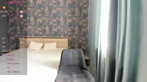 Snapshot of anna_aaaa chatting on May 28, 1:41 pm Anna online show from May 28, 1:41 pm