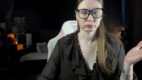 Snapshot of anna_belle3 chatting on March 31, 3:08 am AnnaThe next stream is tomorrow online show from March 31, 3:08 am