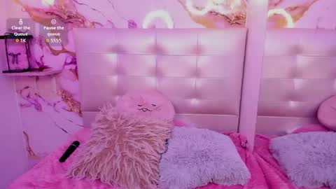 Snapshot of anna_blade_ chatting on June 5, 3:18 pm ANNA online show from June 5, 3:18 pm