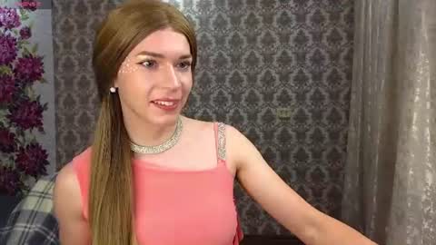 Snapshot of anna_inheart chatting on July 11, 6:54 pm Anna online show from July 11, 6:54 pm