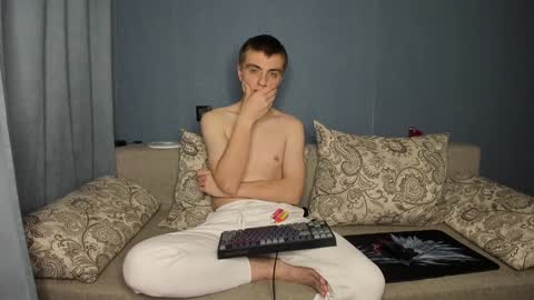 Snapshot of anna_jason chatting on December 22, 7:10 pm Fansly Jason sweet ass online show from December 22, 7:10 pm