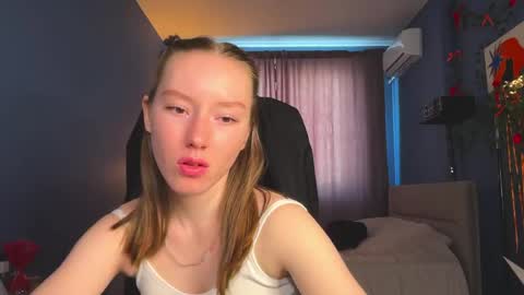 Snapshot of anna_kare chatting on April 20, 11:46 am Anna online show from April 20, 11:46 am
