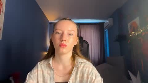 Snapshot of anna_kare chatting on May 26, 10:22 am Anna online show from May 26, 10:22 am
