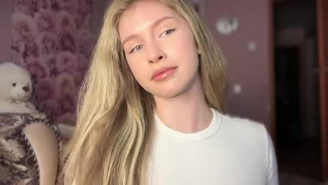 Annet online show from April 21, 3:17 pm