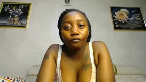 Annabel online show from February 4, 10:02 pm