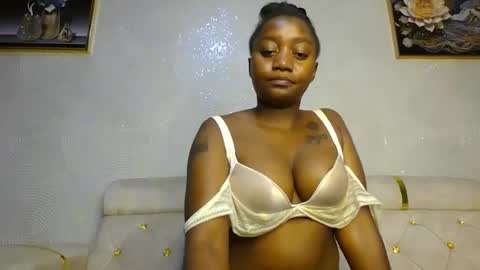 Annabel online show from February 9, 3:11 am
