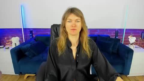 Annabel online show from February 15, 6:32 am