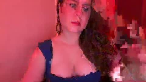 Snapshot of annabelle1614 chatting on February 7, 5:10 am Annabelle Haze online show from February 7, 5:10 am