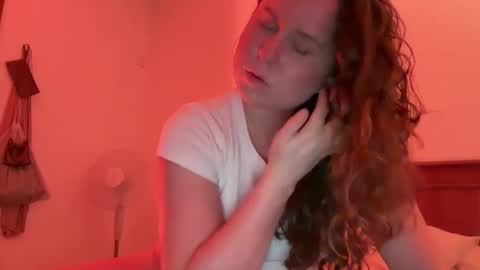 Snapshot of annabelle1614 chatting on February 27, 5:45 am Annabelle Haze online show from February 27, 5:45 am