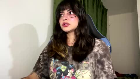 Anna online show from December 17, 1:33 am