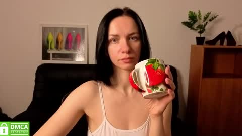 Snapshot of annakillian_kiss chatting on April 27, 5:27 am Anna online show from April 27, 5:27 am