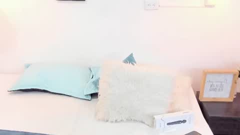 Snapshot of annarosse3 chatting on June 23, 7:01 pm Anna Rosse online show from June 23, 7:01 pm