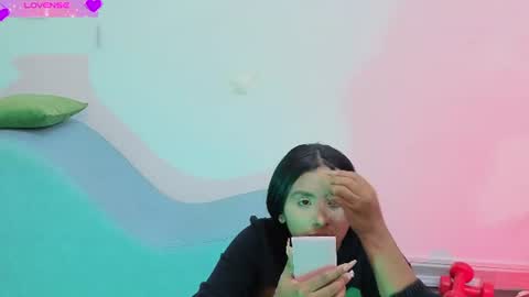 Snapshot of annarosse3 chatting on June 24, 12:15 pm Anna Rosse online show from June 24, 12:15 pm