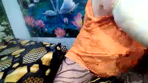 Snapshot of annaxgoldx chatting on May 13, 8:23 am AnnaxGoldX online show from May 13, 8:23 am