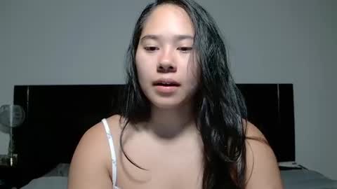 Snapshot of annaxnasty chatting on June 25, 1:05 am Anna online show from June 25, 1:05 am
