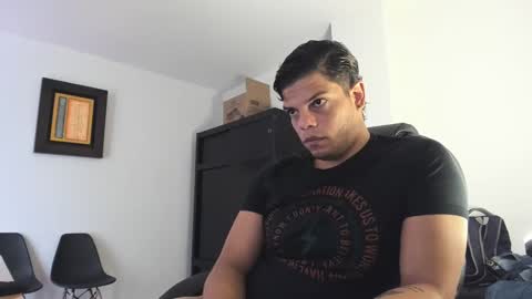 Snapshot of anndyhardy11 chatting on December 21, 2:15 pm Anndy Hardy online show from December 21, 2:15 pm