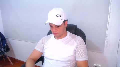 Snapshot of anndyhardy11 chatting on January 31, 2:49 pm Anndy Hardy online show from January 31, 2:49 pm