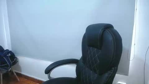 Snapshot of anndyhardy11 chatting on February 24, 4:04 pm Anndy Hardy online show from February 24, 4:04 pm