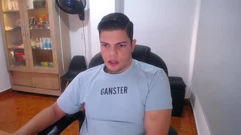 Snapshot of anndyhardy11 chatting on September 12, 7:47 pm Anndy Hardy online show from September 12, 7:47 pm