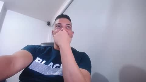 Snapshot of anndyhardy11 chatting on September 13, 6:40 pm Anndy Hardy online show from September 13, 6:40 pm