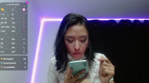 Snapshot of anne_nicholson chatting on December 27, 6:46 am Anne online show from December 27, 6:46 am