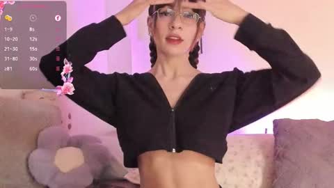 Anne online show from February 17, 10:38 pm