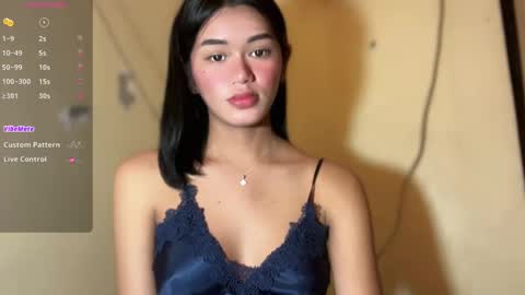 Snapshot of annedee_ chatting on January 28, 10:01 pm Kim online show from January 28, 10:01 pm