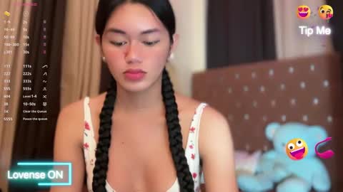 Snapshot of annedee_ chatting on February 20, 10:37 pm Kim online show from February 20, 10:37 pm