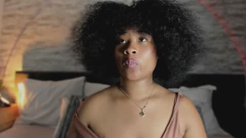 Anneth online show from November 8, 7:45 pm