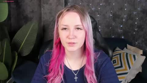 Snapshot of annette_potter chatting on May 21, 2:18 am Joyce Howard online show from May 21, 2:18 am