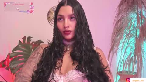 Angel online show from November 23, 4:29 pm