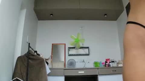 annhottiespicy online show from January 18, 12:31 pm