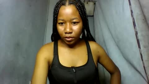 Snapshot of annick98 chatting on February 19, 10:22 am annick98 online show from February 19, 10:22 am