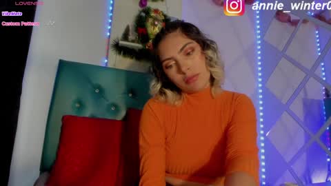 Annie online show from December 30, 9:19 pm