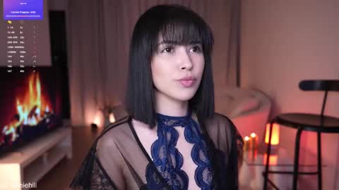 Snapshot of anniehillofficial_ chatting on February 21, 7:43 pm anniehillofficial_ online show from February 21, 7:43 pm