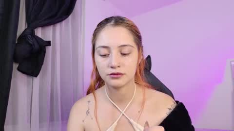 Annie online show from July 14, 2:27 am