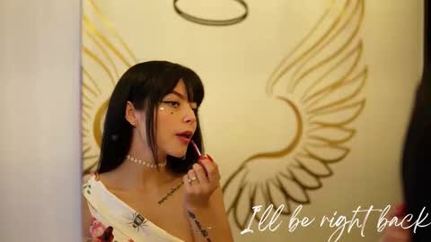 Annie online show from February 20, 11:54 am