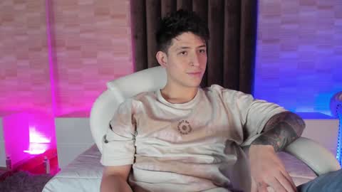 Annie  Alex online show from January 8, 2:35 pm