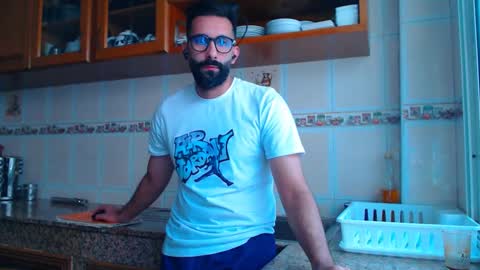 adrenalinE online show from October 12, 3:11 pm