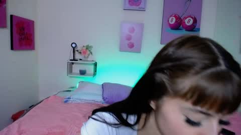 Snapshot of anny_cotton chatting on May 6, 7:41 pm Anny cotton online show from May 6, 7:41 pm