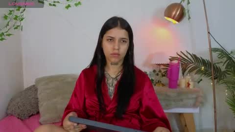 Snapshot of anny_cuttee chatting on May 25, 10:16 pm Anny online show from May 25, 10:16 pm