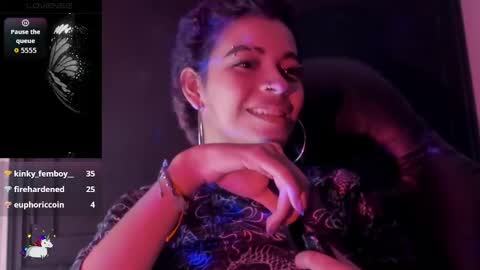 Snapshot of anny_kiitty_ chatting on February 12, 5:57 am Anny online show from February 12, 5:57 am