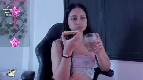 Snapshot of anny_kiitty_ chatting on February 18, 3:30 pm Anny online show from February 18, 3:30 pm