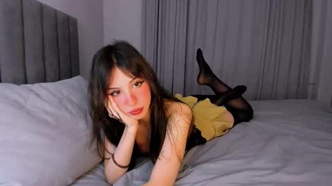 Ana online show from October 4, 9:46 pm