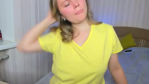anny_love_you online show from October 16, 10:00 pm