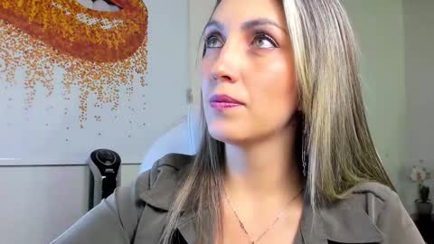 Anny online show from February 11, 12:58 pm