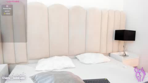 Anny online show from February 17, 10:49 pm